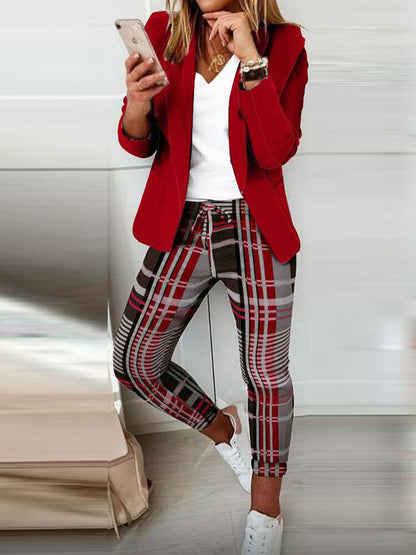 CD | Pantaloni stilați și eleganți