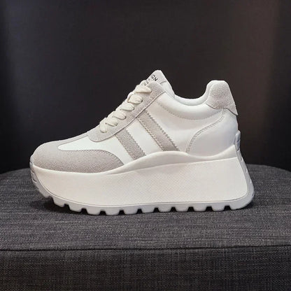 Ortopedice Adidași confortabile și la modă