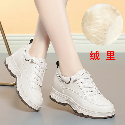 Ortopedice Adidași confortabile și la modă