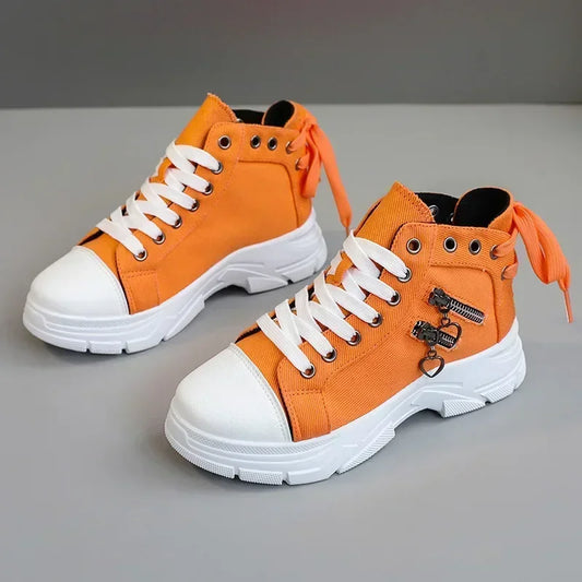 Ortopedice Adidași la modă și de susținere
