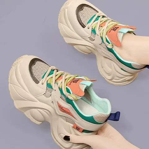 Ortopedice Adidași confortabile și la modă