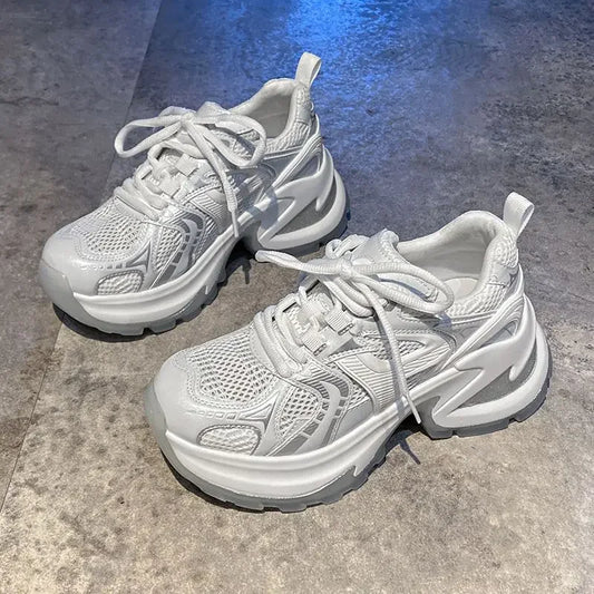 Ortopedice Adidași de susținere și trendy
