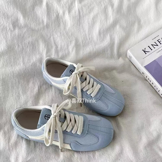 Ortopedice Adidași de susținere și trendy