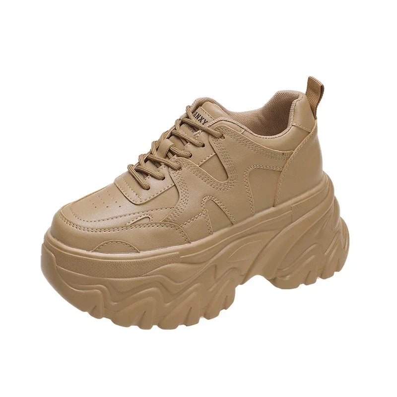 Ortopedice Adidași de susținere și trendy