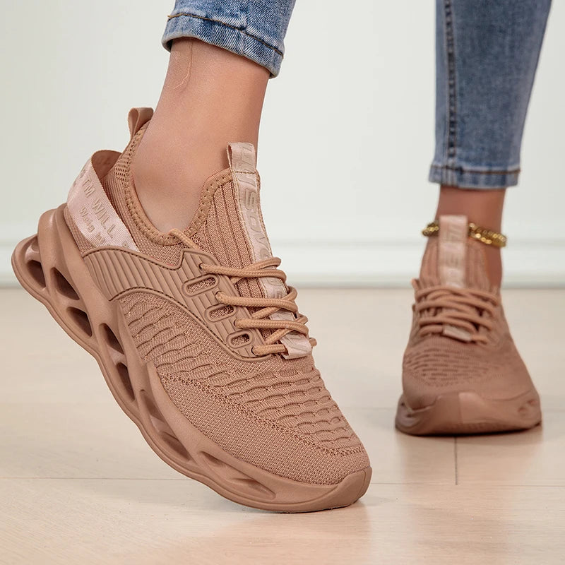 Ortopedice Adidași de susținere și trendy