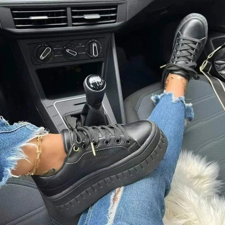 Ortopedice Adidași versatile și de susținere