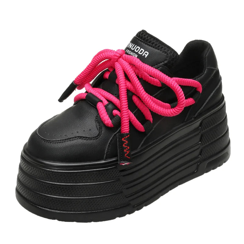 Ortopedice Adidași de susținere și trendy