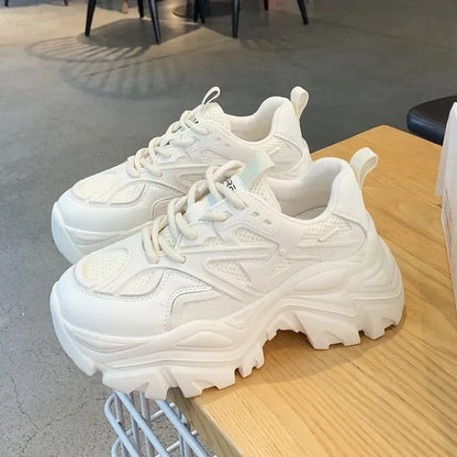 Ortopedice Adidași la modă și de susținere
