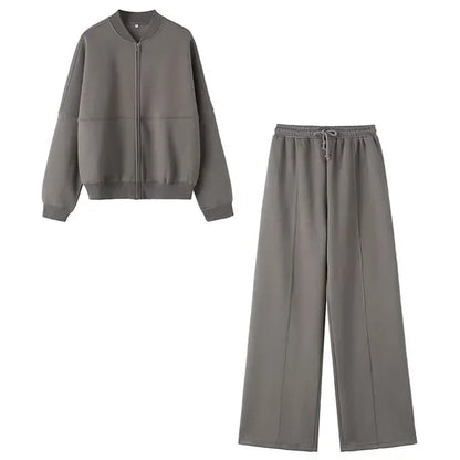 CD | Pantaloni de iarnă la modă și minimaliști