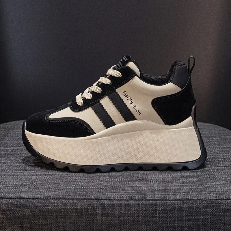 Ortopedice Adidași confortabile și la modă