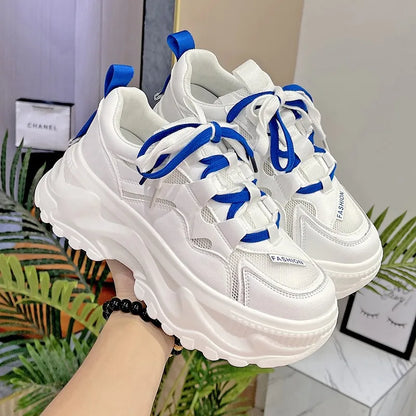 Ortopedice Adidași versatile și de susținere