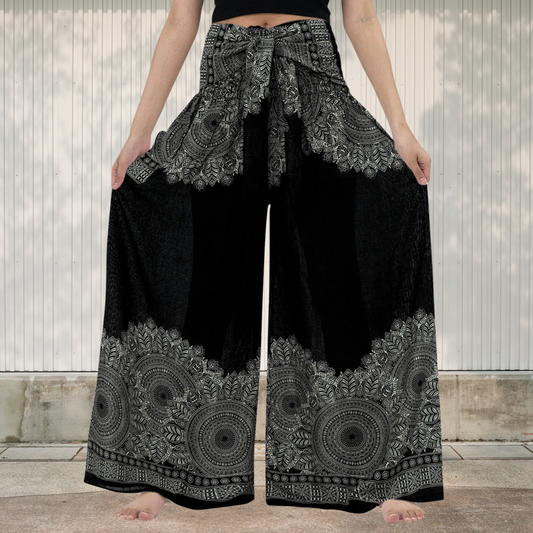 CD | Pantaloni vintage pentru femei