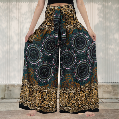 CD | Pantaloni vintage pentru femei