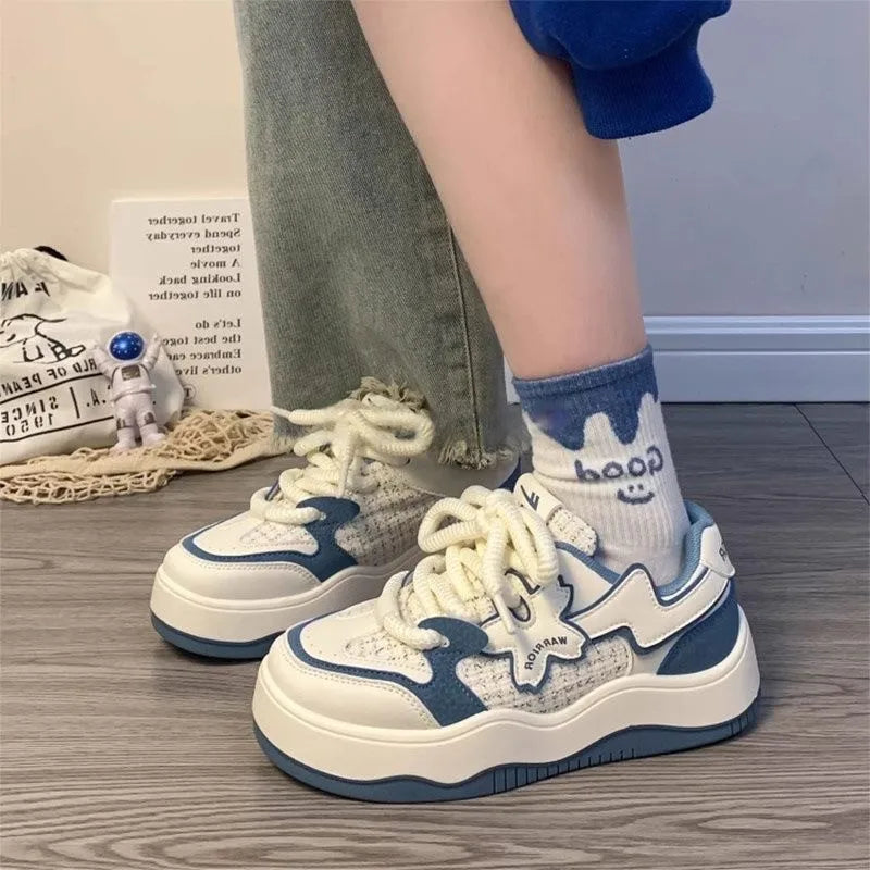 Ortopedice Adidași de susținere și trendy