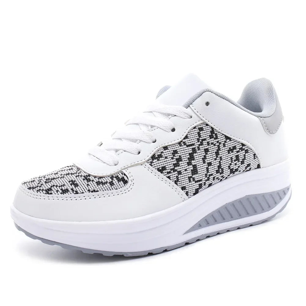 Ortopedice Adidași confortabile și la modă