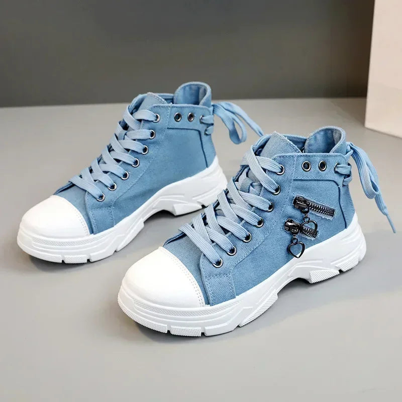 Ortopedice Adidași la modă și de susținere
