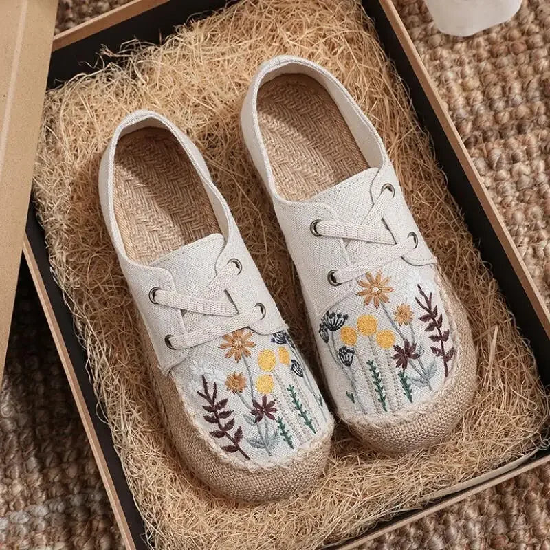Ortopedice Adidași versatile și de susținere