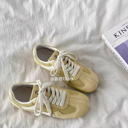Ortopedice Adidași de susținere și trendy