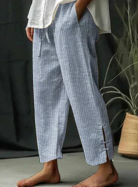 CD | Pantaloni casual de vară cu un model în dungi