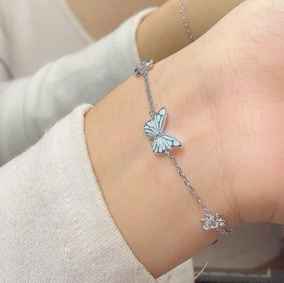Blue Luminous Butterfly Necklace & Bracelet Set