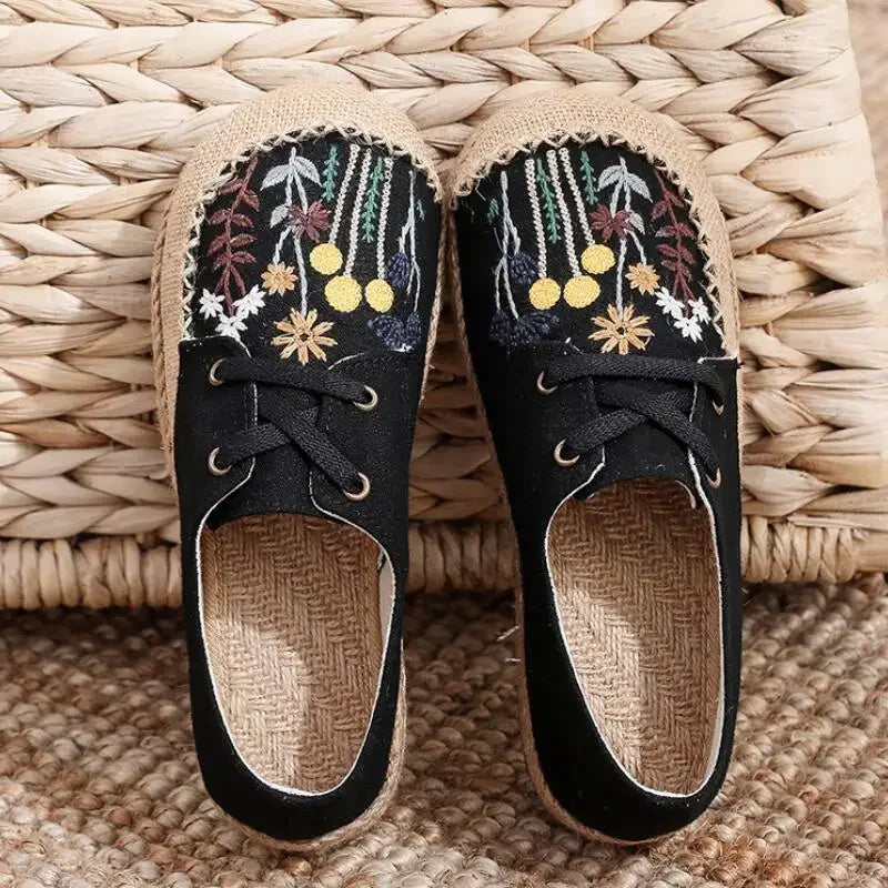 Ortopedice Adidași versatile și de susținere