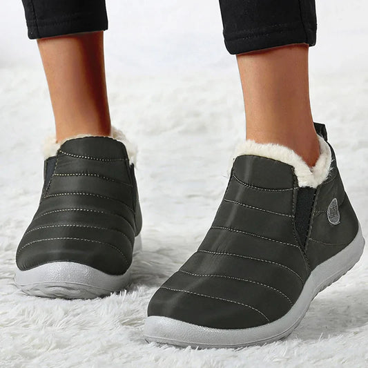 Ortopedice Adidași confortabile și la modă