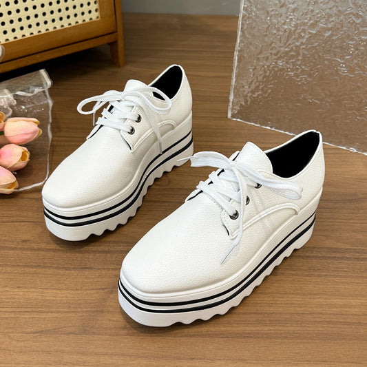 Ortopedice Adidași versatile și de susținere