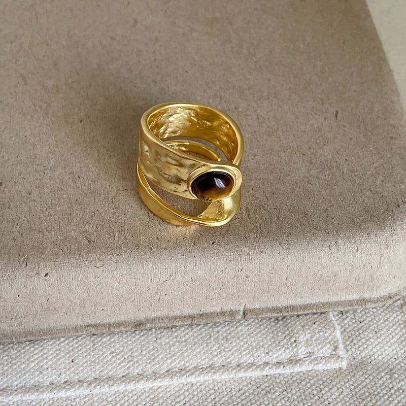 Statement Onyx Ring