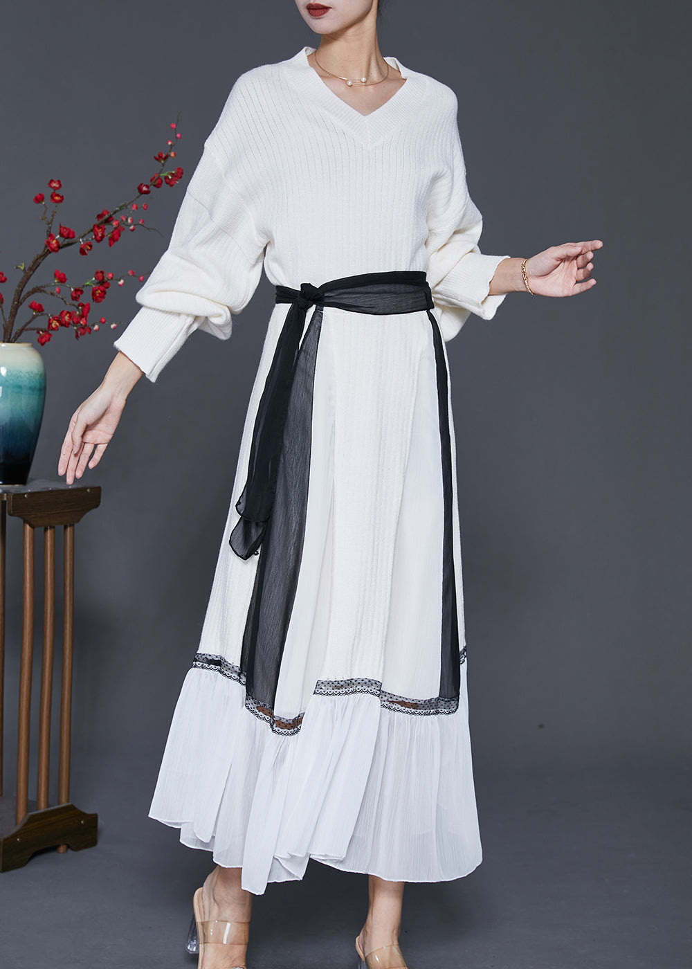 Style White V Neck Patchwork Knit Sweater and Skirt Two Pieces Set Spring