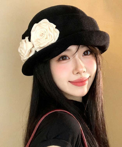 Stylish Black Versatile Knit Beret Hat