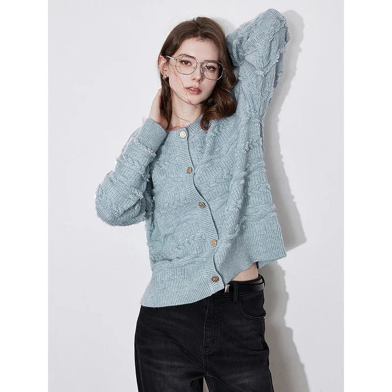 Gracefully Designed Cardigan