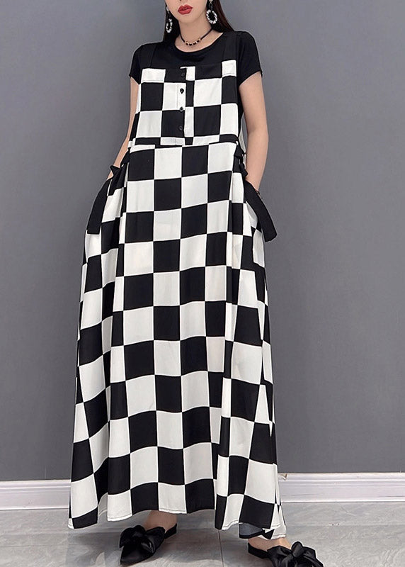 Unique White O-neck Plaid Button Pockets Wrinkled Long Dresses Short Sleeve