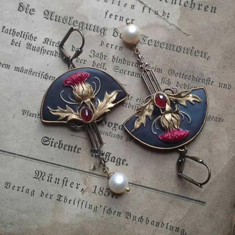 Vintage Design Earrings