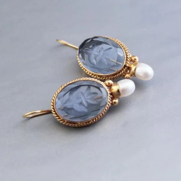 Vintage Cameo Pearl Earrings