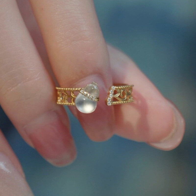 Vintage Crystal Ring