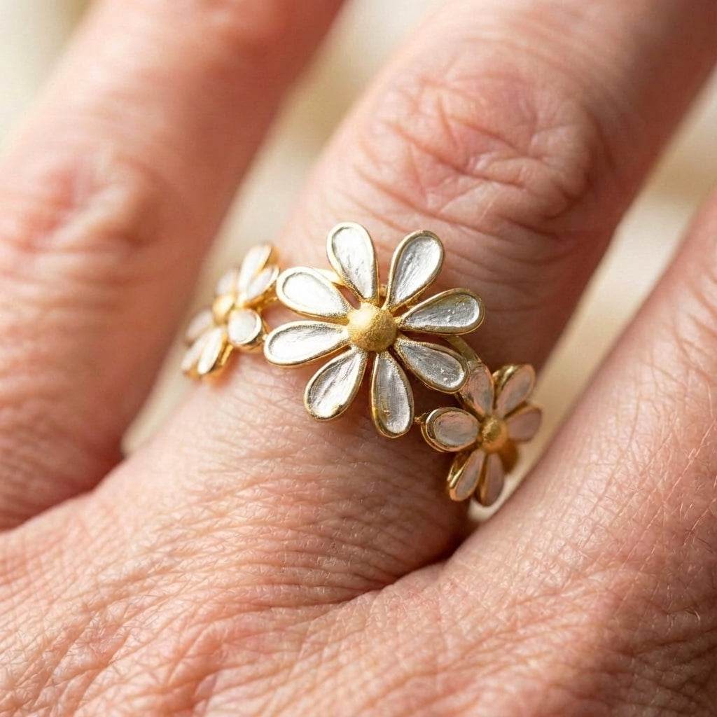 Daisy Flower Ring