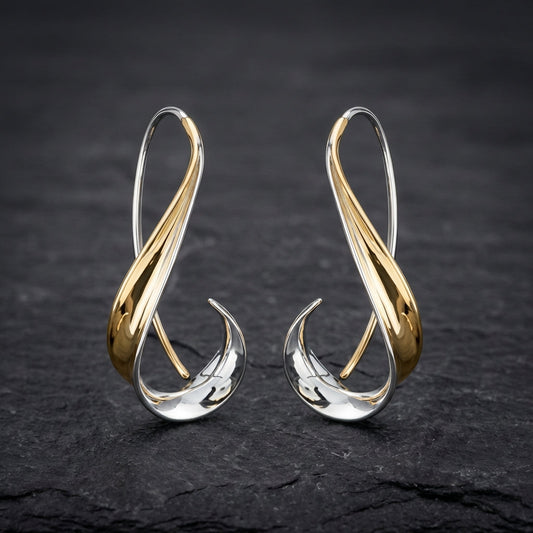 Vintage Dangling Golden Earrings