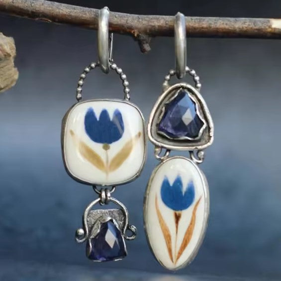 Vintage Flower Dangle Earrings