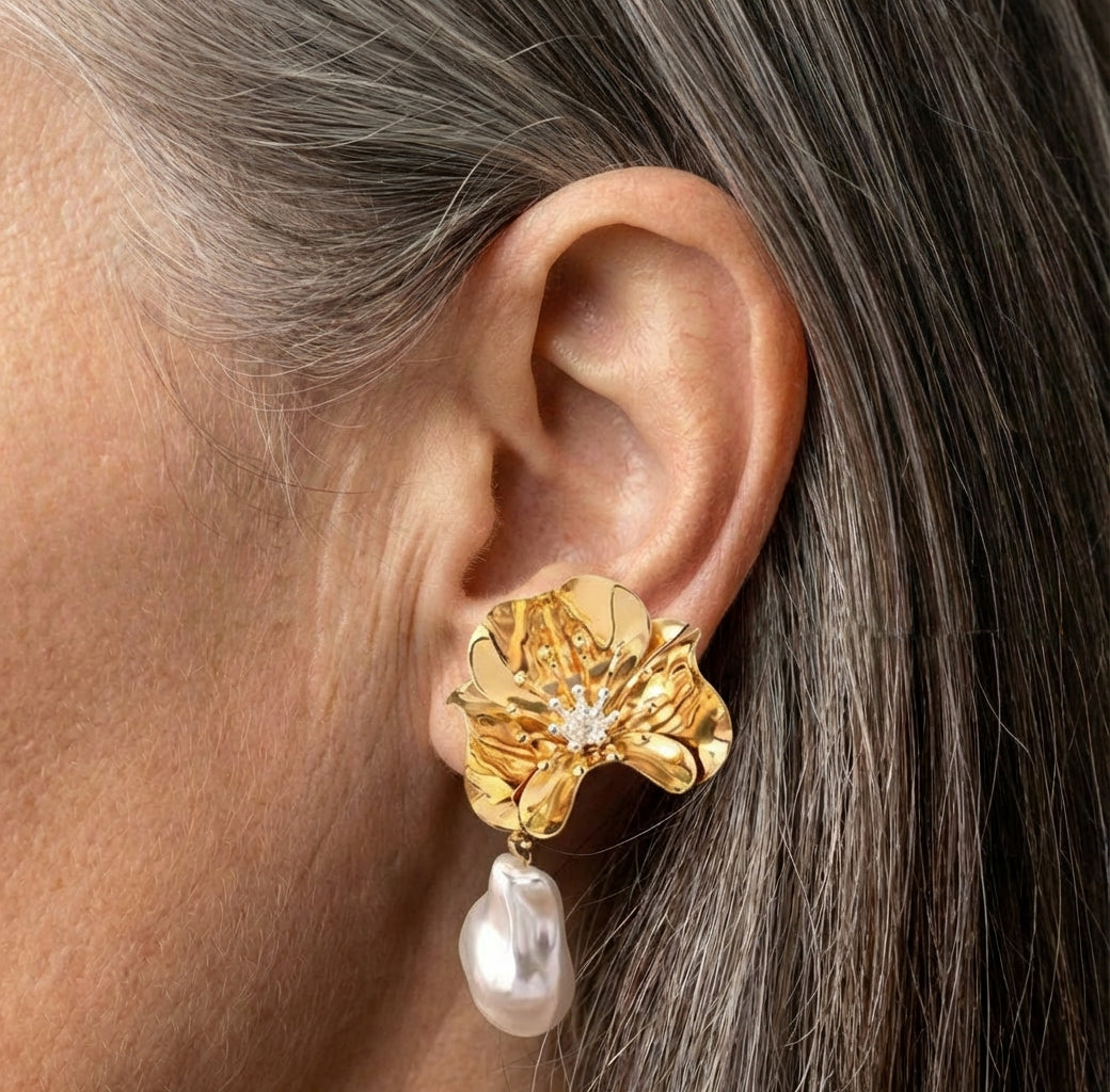 Flower Pearl Earrings