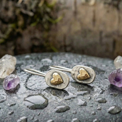 A Vintage Golden Heart Silver Earrings Set