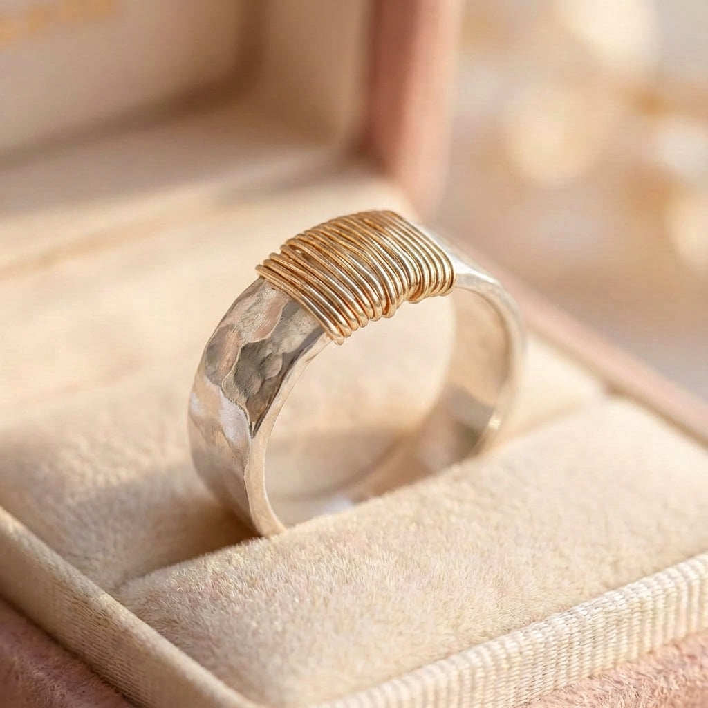 Vintage Golden Threads Silver Ring