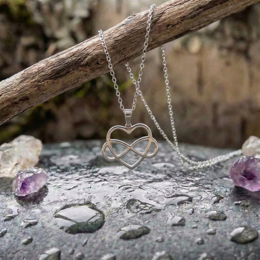 Vintage Infinite Heart Silver Necklace