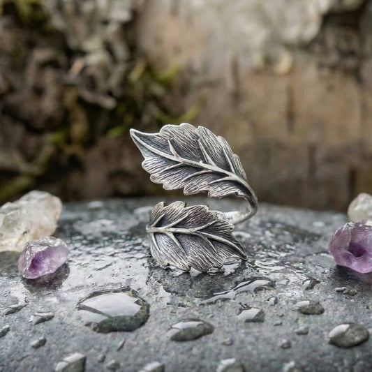 Vintage Leaf Ring