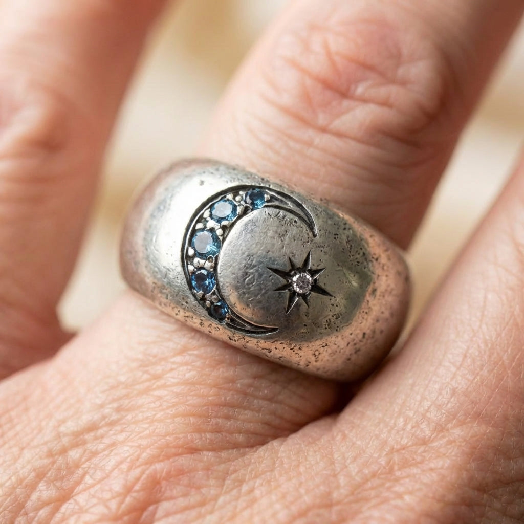 Moon Star Ring