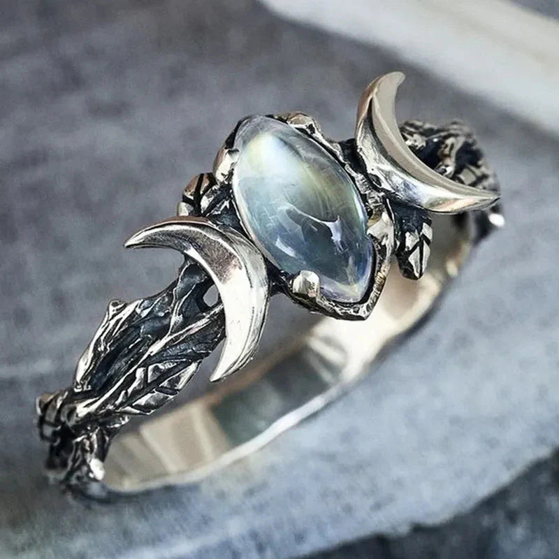 Vintage Moon Stone Ring