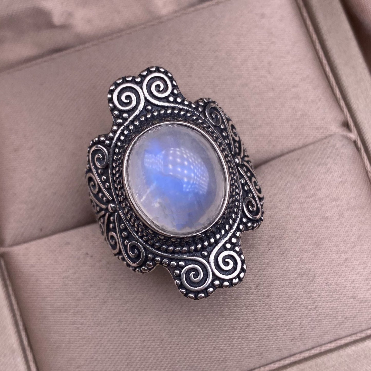 Vintage Moonstone Ring