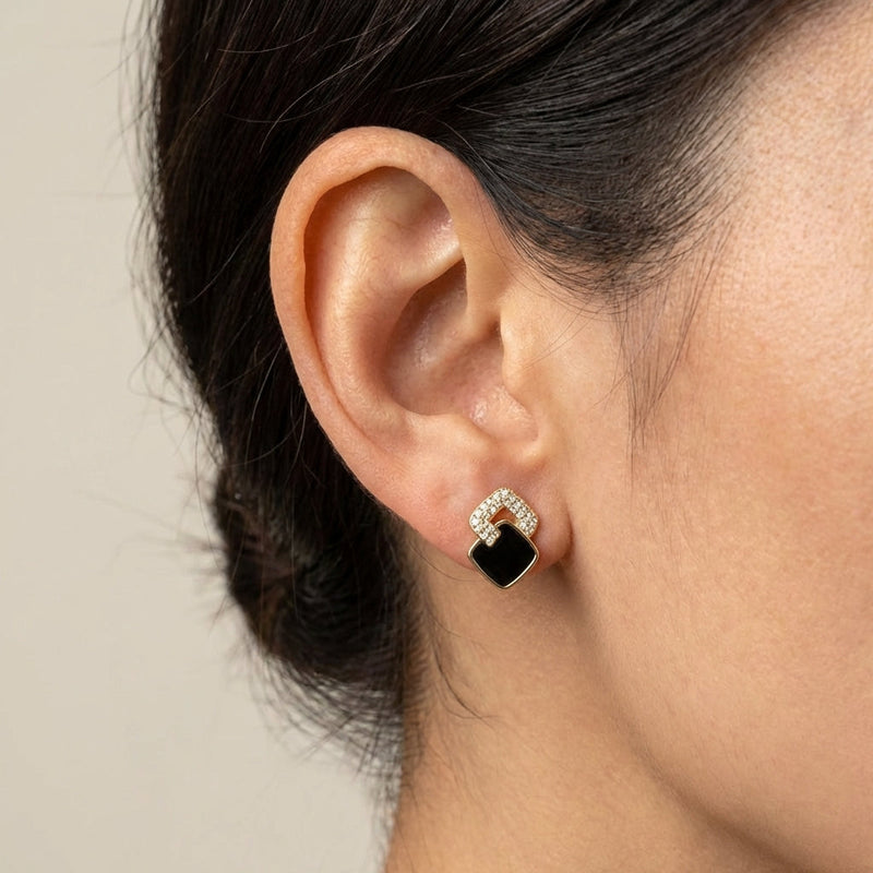 Vintage Onyx Golden Earrings