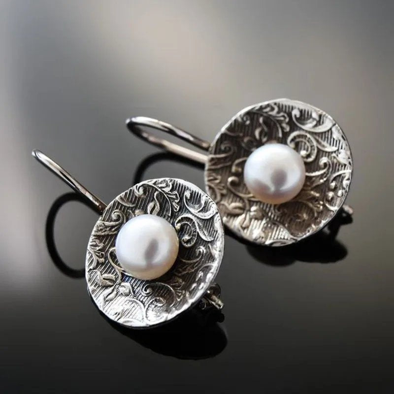 Vintage Pearl Dangle
