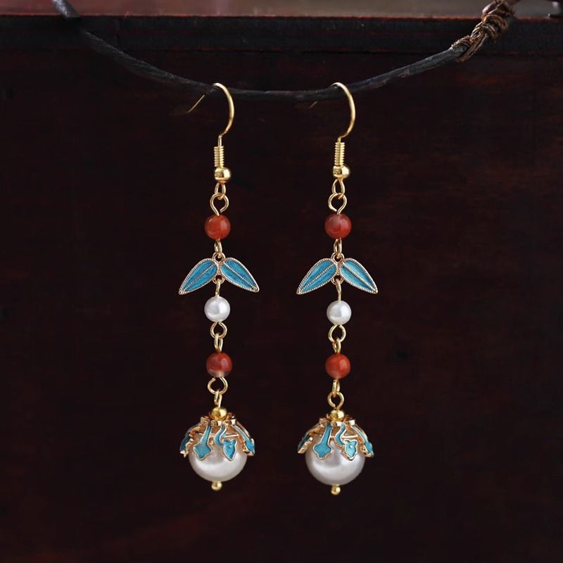 Vintage Pearl Earrings