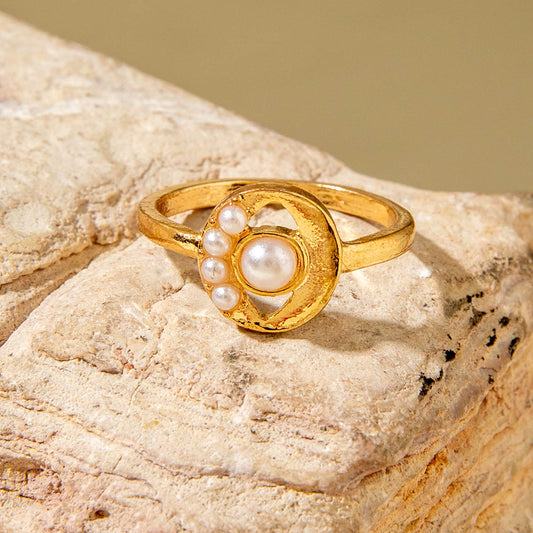 Vintage Pearl Ring